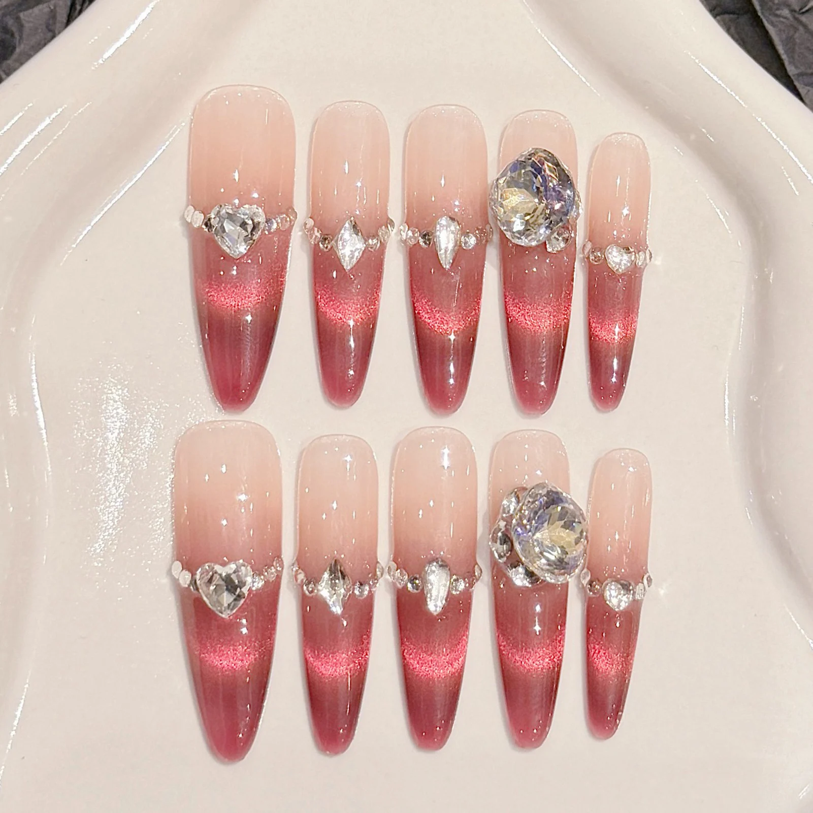 Handmade French Gradient Artificial Nail Tips Press On Acyrlic Nails 10pcs Rhinestones Fake Nails Long Pointed Cat's Eye Nails