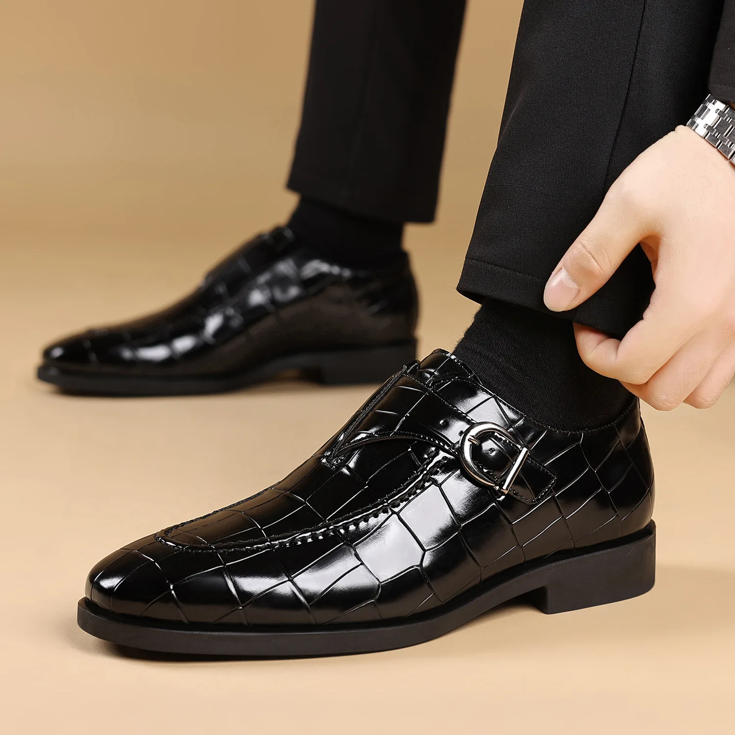

Men Dress Shoes Business Loafers Slip on Pointed Toe Leather Shoes Party Formal Shoe Handmade Casual Men Shoes Plus Size38-48