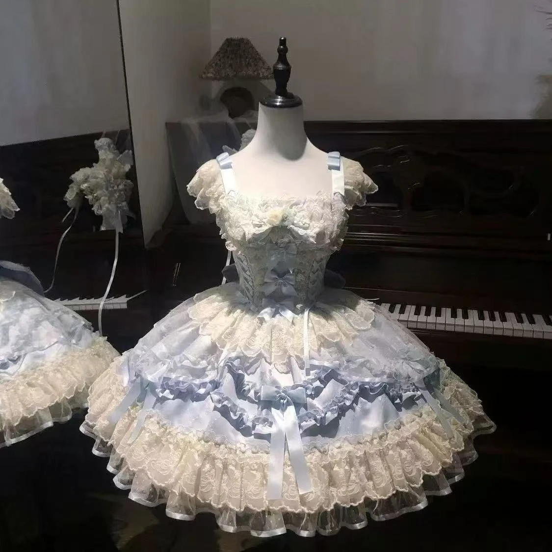 

Винтажное элегантное платье-костюм Лолита для женщин, с оборками и кружевной отделкой, в стиле принцессы, кавайный японский наряд для вечеринок, официальных мероприятий и повседневной носки, модная одежда 2026