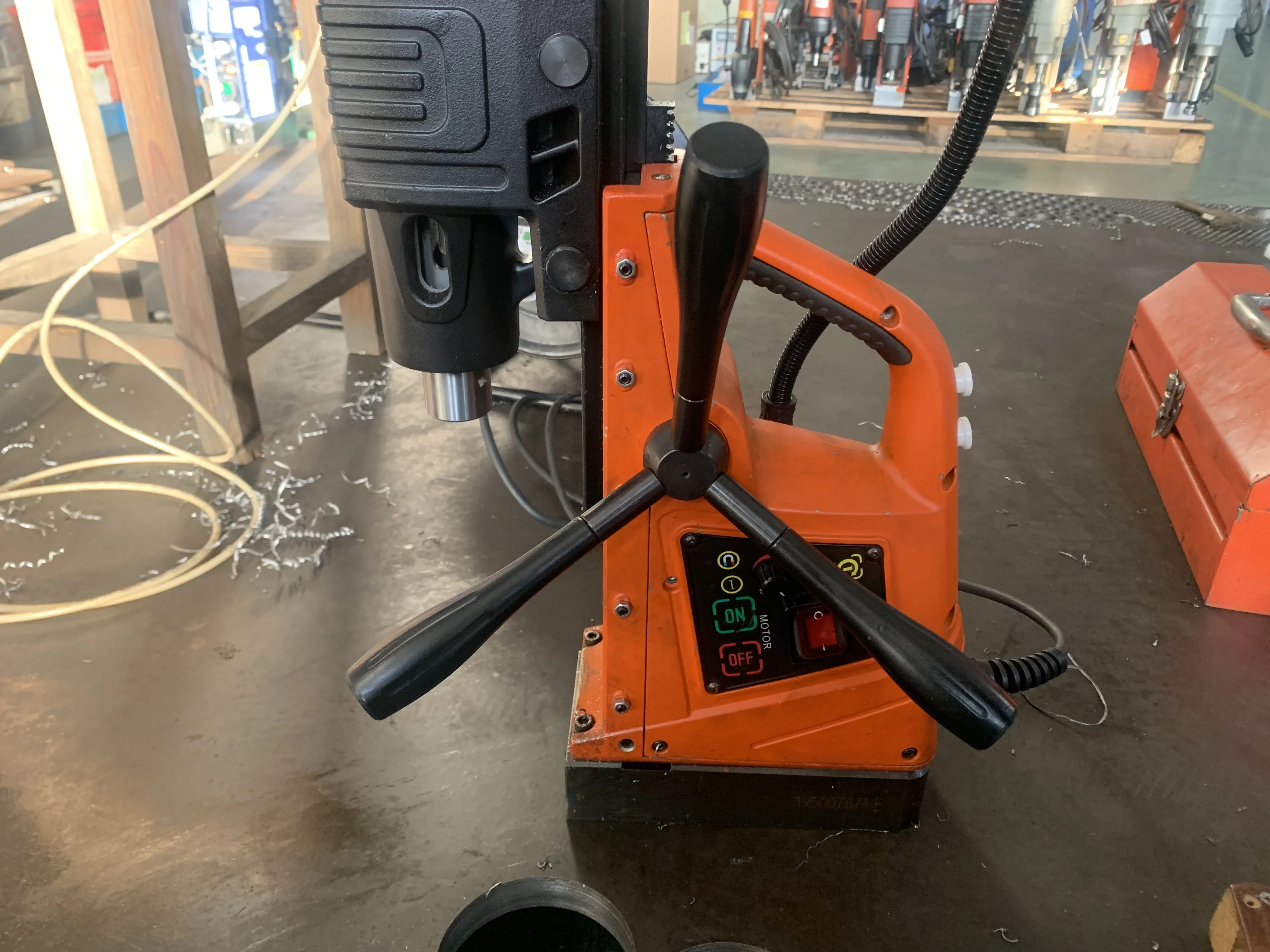 CHTOOLS DX-60X Magnetic Drilling Machine for Metal Drilling and Tapping