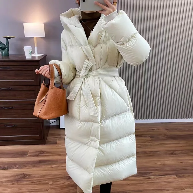 Winter Fashion New Women\'s Down Jacket Loose Commuting Casual Warm Hooded White Duck Down Jacket