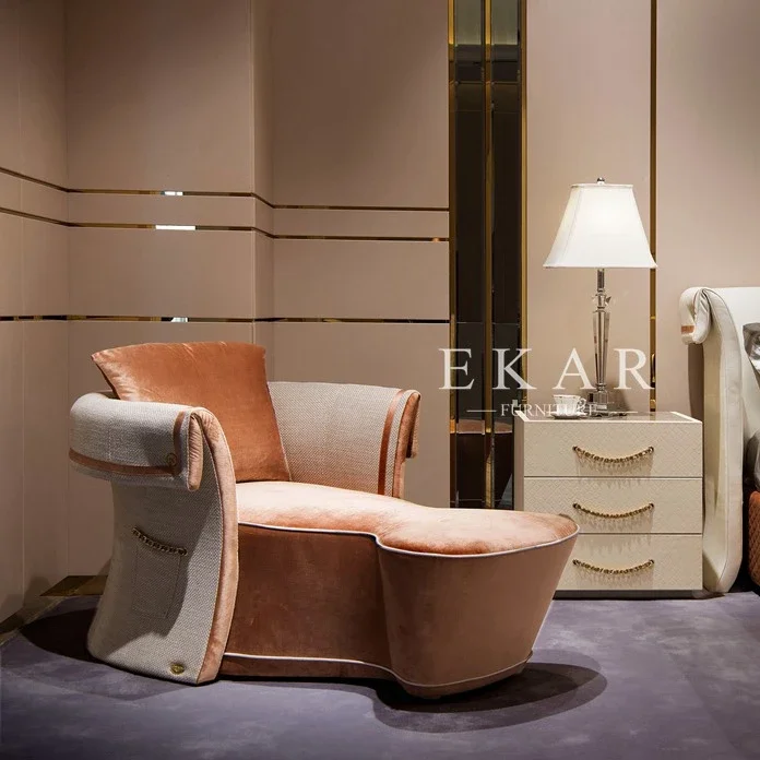 Modern Luxury European Elegant Velvet Lounge