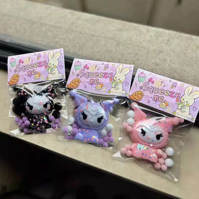 Sanrio Kuromi-juguete para apretar de dibujos animados, juguetes de descompresión de rebote lento, Mochi suave, juguetes para aliviar el estrés, liberación de estrés, regalos para relajarse las manos