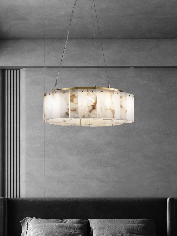 

Modern brass pendant lamp with natural marble suspension, suitable for restaurant and bar counter ceiling decorative lighting