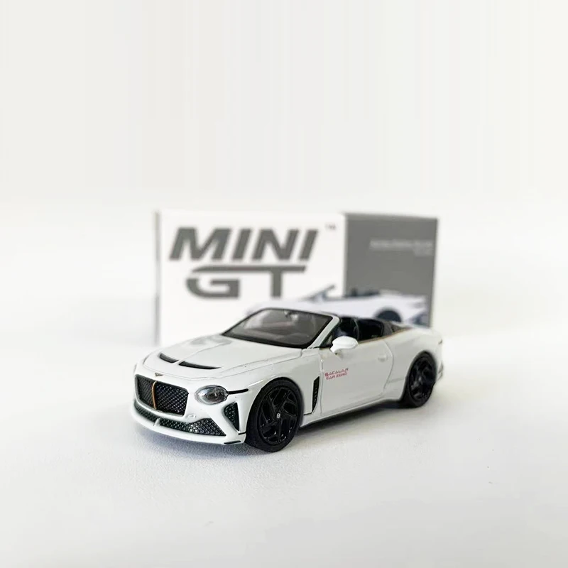 MINIGT 1:64 Model Car Mulliner Bacalar Car Zero Alloy Die-Cast Vehicle #544 LHD Pearl White