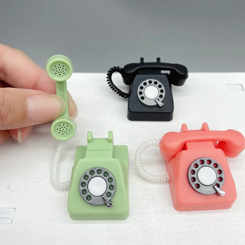 1: 12 Dollhouse SimulatedMini Retro Telephones Furniture Decor for Doll House