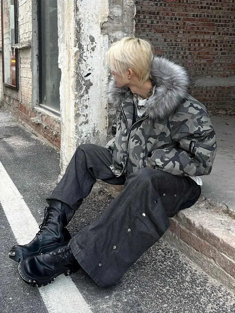 Thumbnail 4 - #5 Compare Hooded Winter Parkas Before You Buy