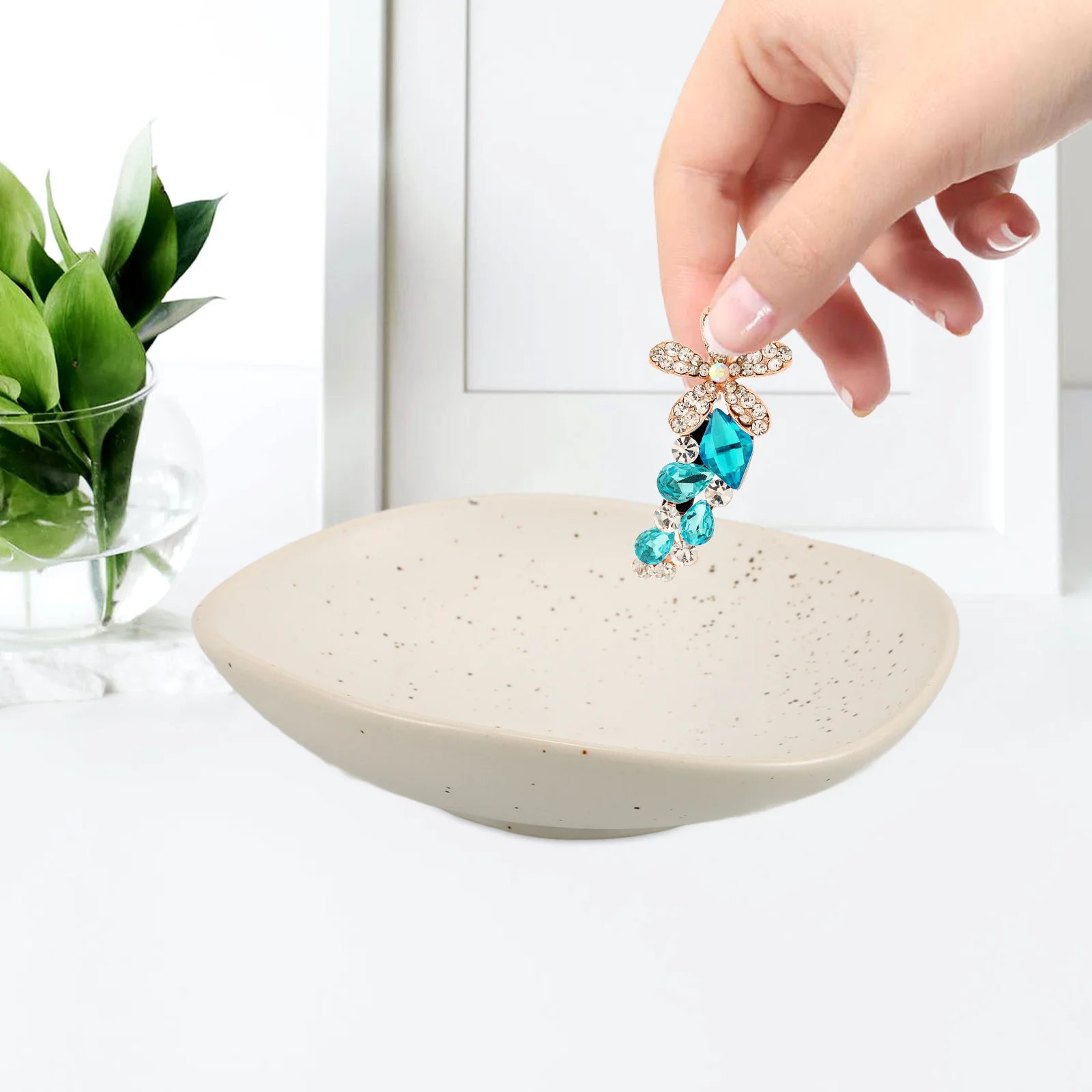 Ceramic Jewelry Dish Tray Luxury Organizer for Rings Necklaces Earrings Key Bowl Nightstand Vanity Entryway Table Decor
