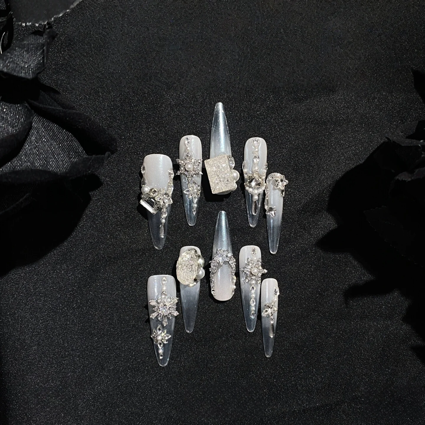 

Wedding Manicure Wedding Gauze Pearls Bright White 2026 Nail Press On Nails Handmade Fine Glitter Gradient Fake Nails Wedding