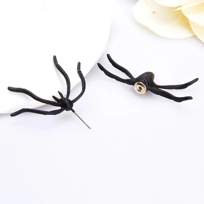 1-6Pcs Halloween Funny Spider Stud Earrings Woman 3D Black Spider Ear Stud Earrings Halloween Costumes Party DIY Decoration view 5