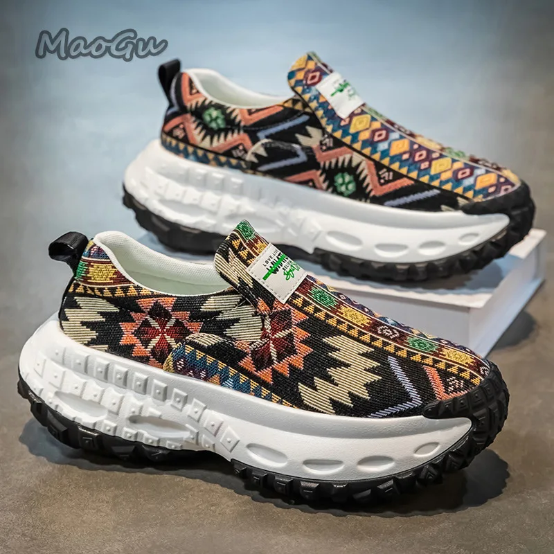 Sping Summer Men's Shoes Slip-on Embroidered Thick Sole Height Increasing Casual Sports Shoes Male Sneakers Comfort Size 39-44