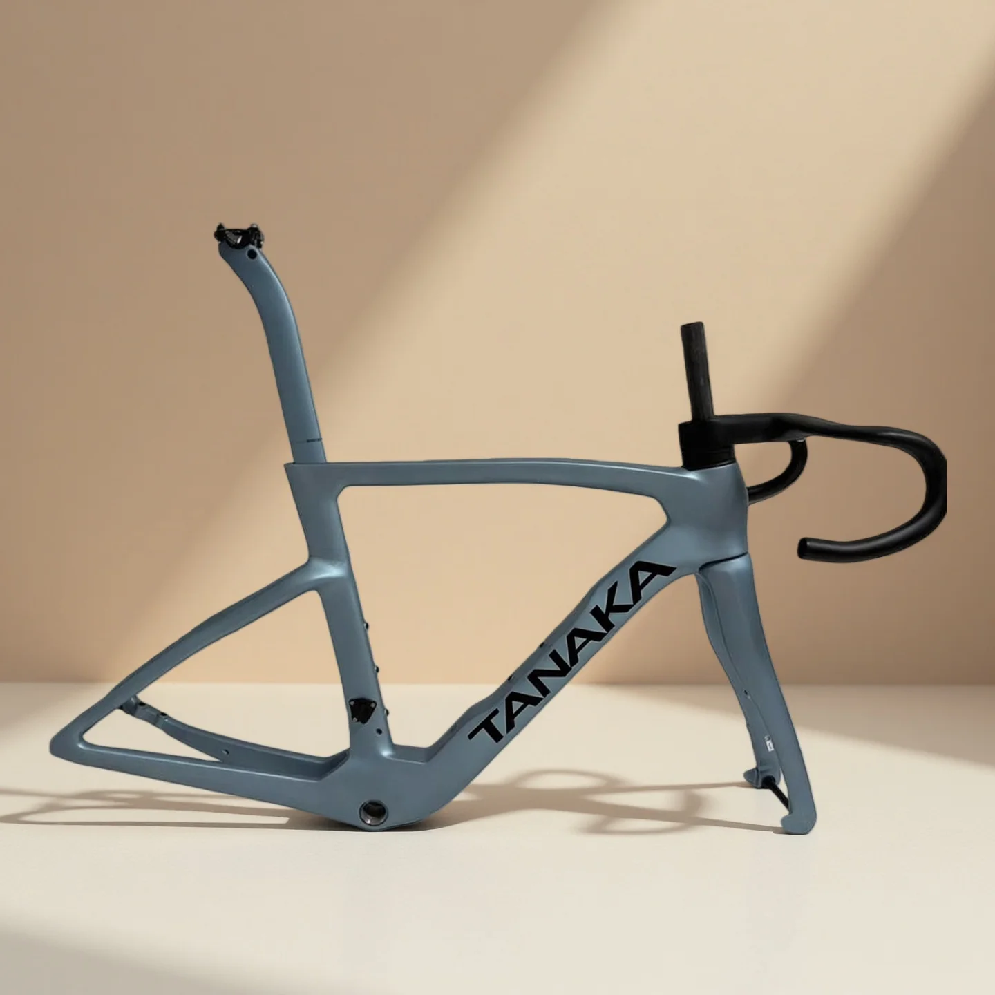 

2025 F16 Carbon Road Bike Frame Di2/Mechanical Compatible Lightweight Racing F14 Bicycle Frameset Full Internal Routing DPD Gold