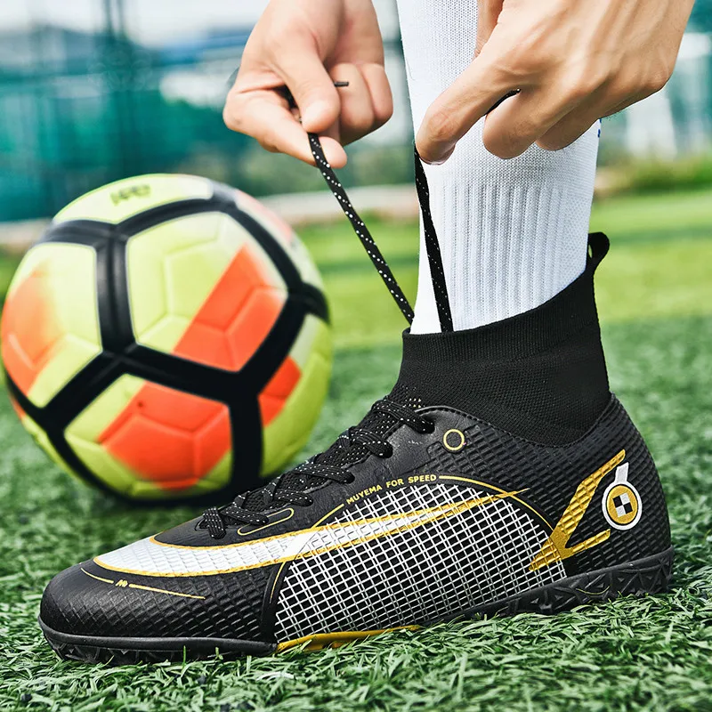 2022 Black High Men's Sneakers Football Trainers Outdoor Unisex Spikes Soccer Shoes School Crampons Football Boots for Teenagers