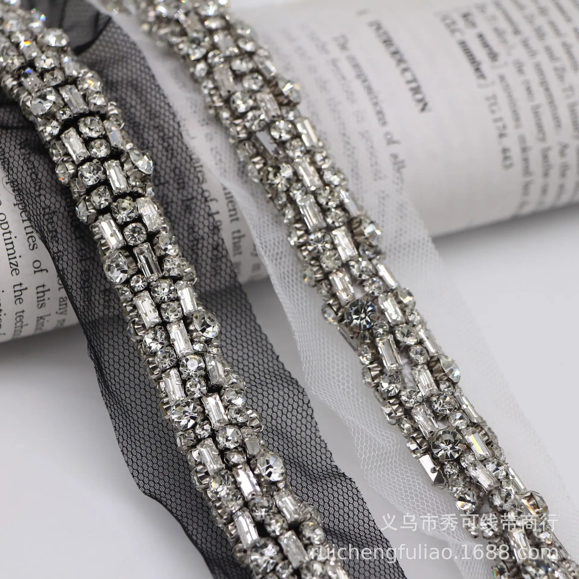 Heavy-Duty Rhinestone Beaded Lace Trim Mesh Fabric Handmade DIY Women's Clothing Headband Clothing Collar Accessories