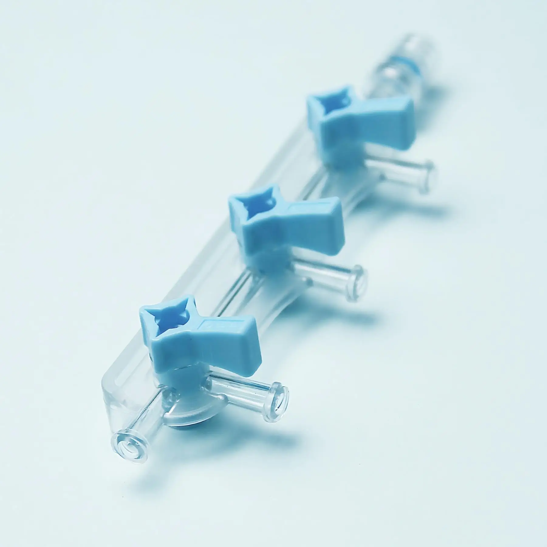 High Pressure Disposable Interventional Angiogprahy 3 Ports Medical Manifold