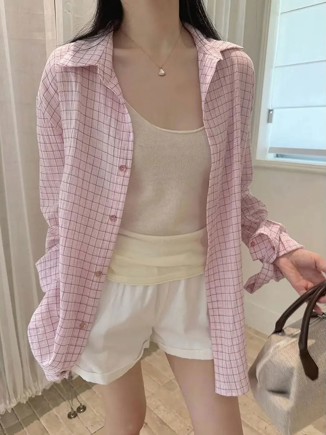 Loose Fit Long Sleeve Plaid Shirt Women's Lightweight Design Sun Protection Collar Stand up Top Korean Style Lazy Fashion Pink