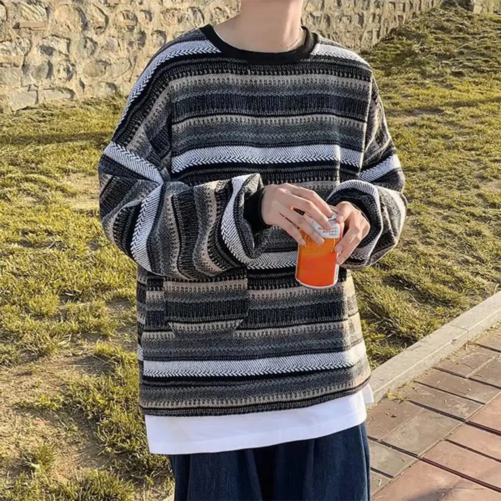 

Chic Men Sweatshirt O-Neck Warm Soft Korean Style Retro Striped Print Oversized Pullover Sweatshirt