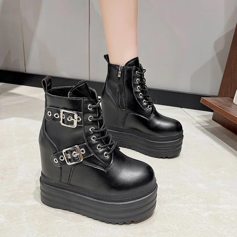 

Женские ботильоны на высокой платформе, осенняя кожаная обувь в готическом стиле, мотоциклетные ботинки в стиле панк с пряжкой, массивные кроссовки с круглым носком