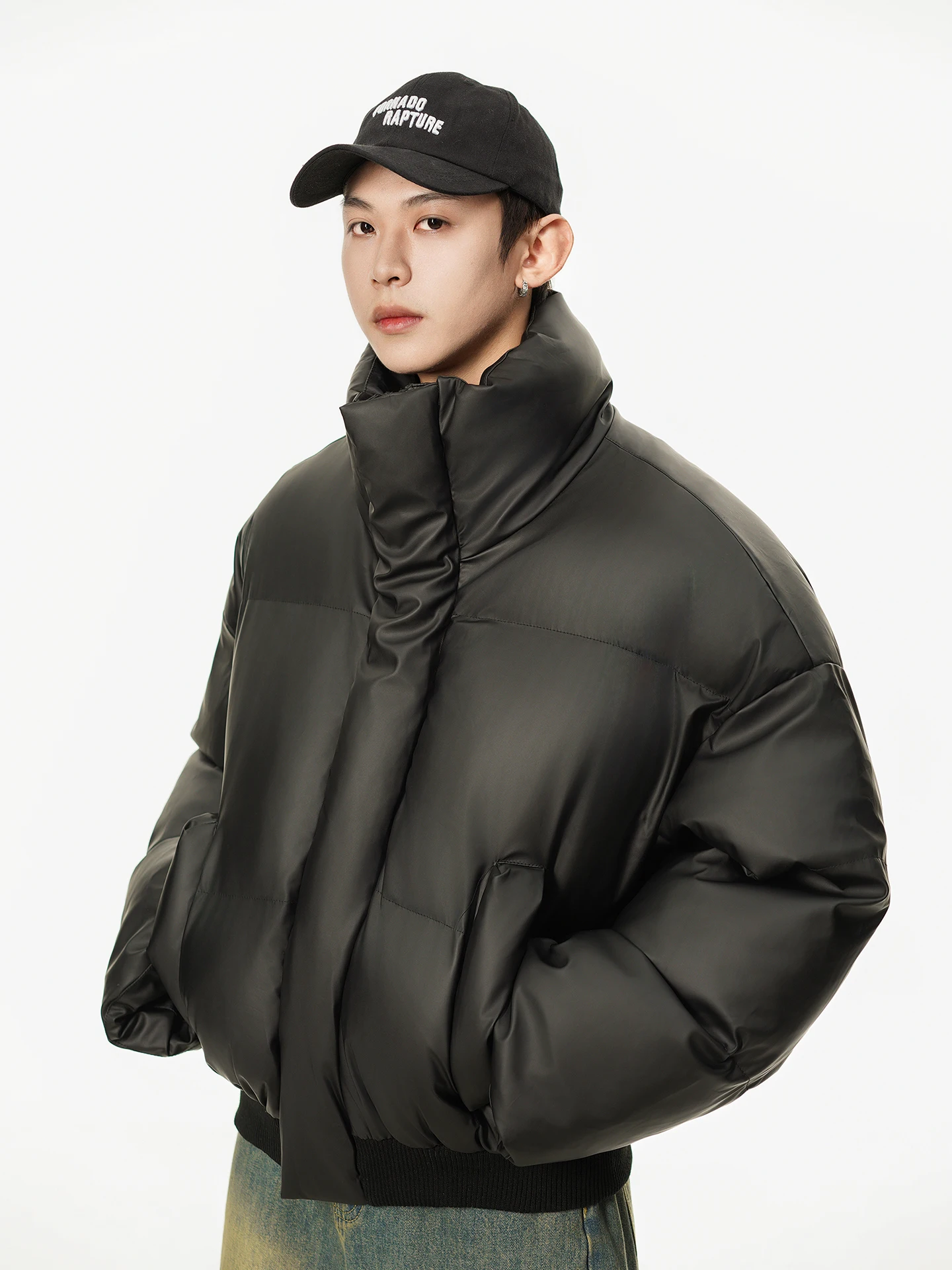 

Boyue Faionable ort Pure Color Воротник-стойка из искусственной кожи Хлопок Jaet Ветрозащитная теплая верхняя одежда для мужчин Повседневная молодежная ...