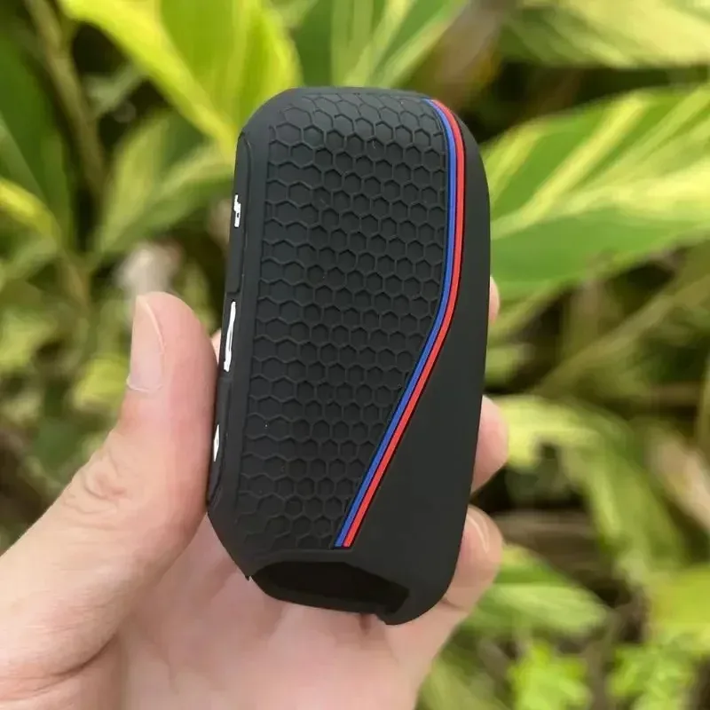 silicone holder key cover Accsesories car key case keychain for BMW Series 7 735i 740Li X7 X1 U11 2023 I7 G07 LCI XM
