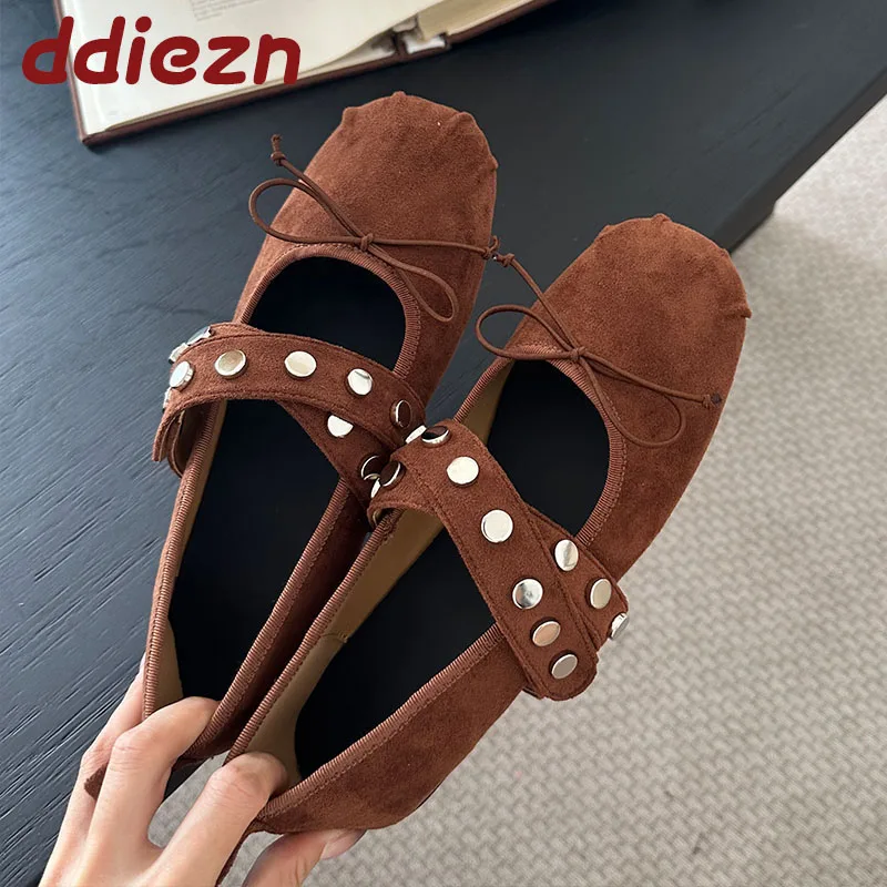 

Plus Size 43 New Footwear Fashion Rivet Women Mary Janes Flats Shoes Butterfly-Knot Female Round Toe Ladies Flats With Shoes