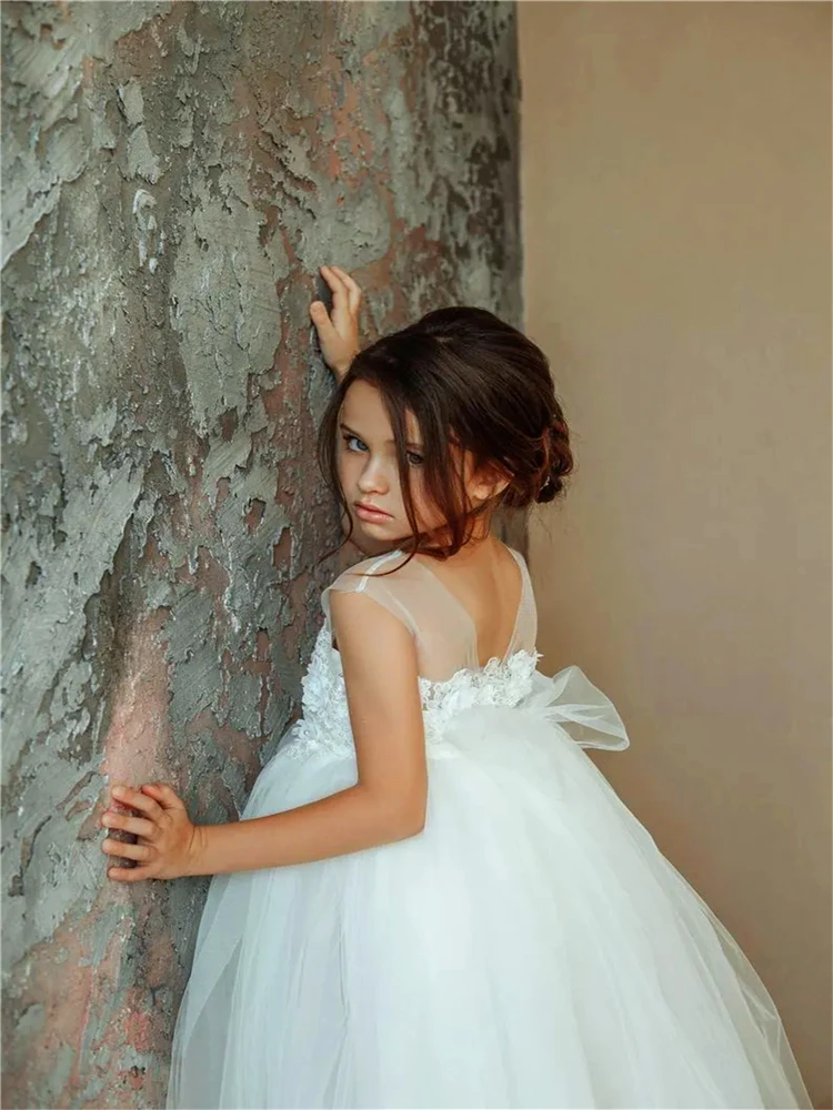 Elegant Sleeveless Harness Tulle Lace First Communion Dresses Kids Birthday Gift Flower Girl Dress Princess Ball Evening Dresses