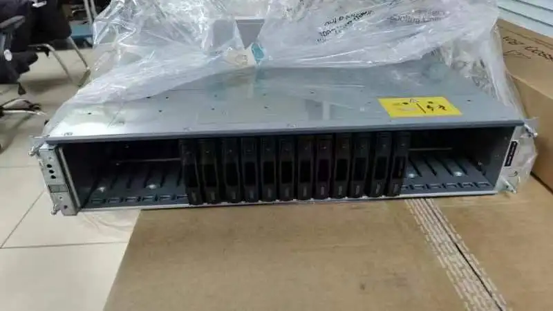 DM5000H 2U 24-Enclosure Storage Category DM5000H Hybrid Flash Array