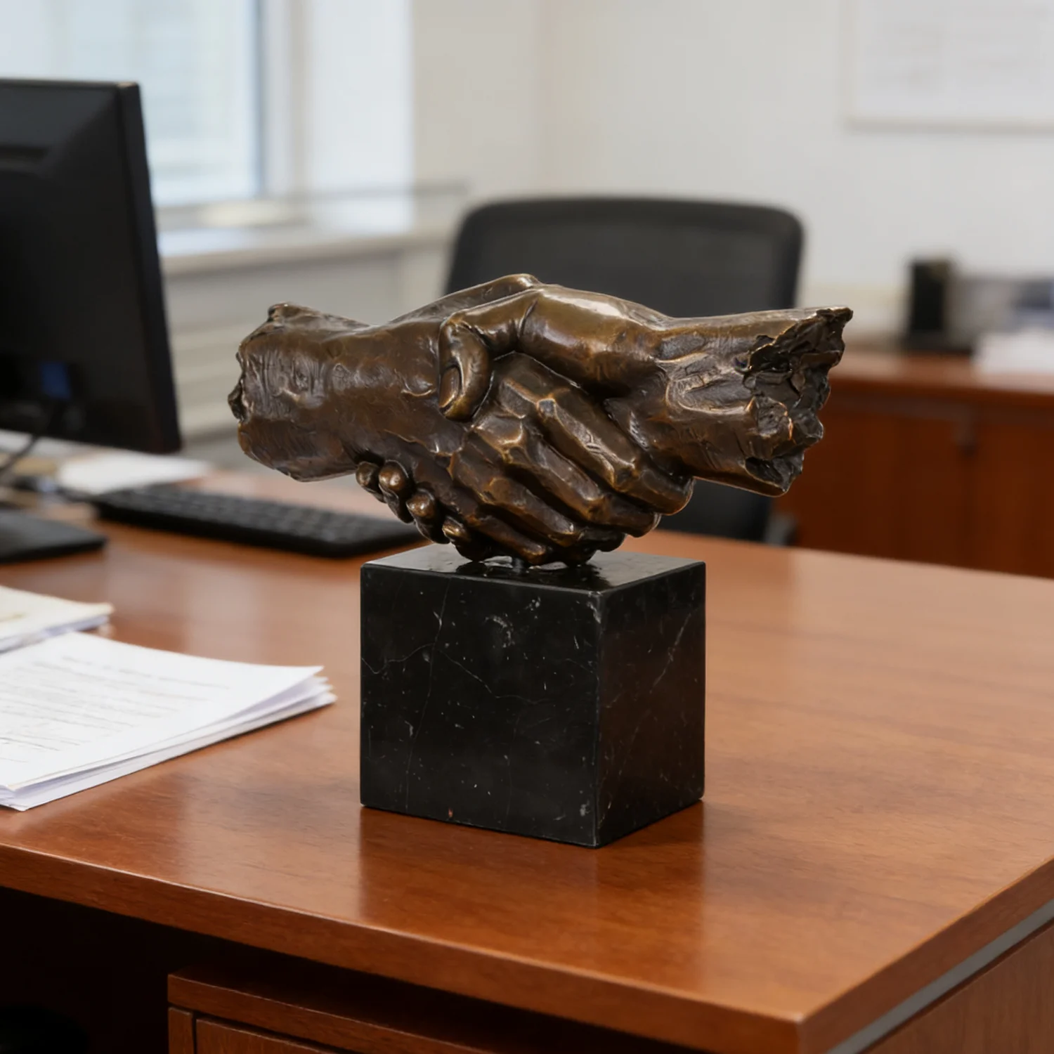 Bronze Handshake Statue Modern Friendship Sculpture Art Office Decoration Business Gift