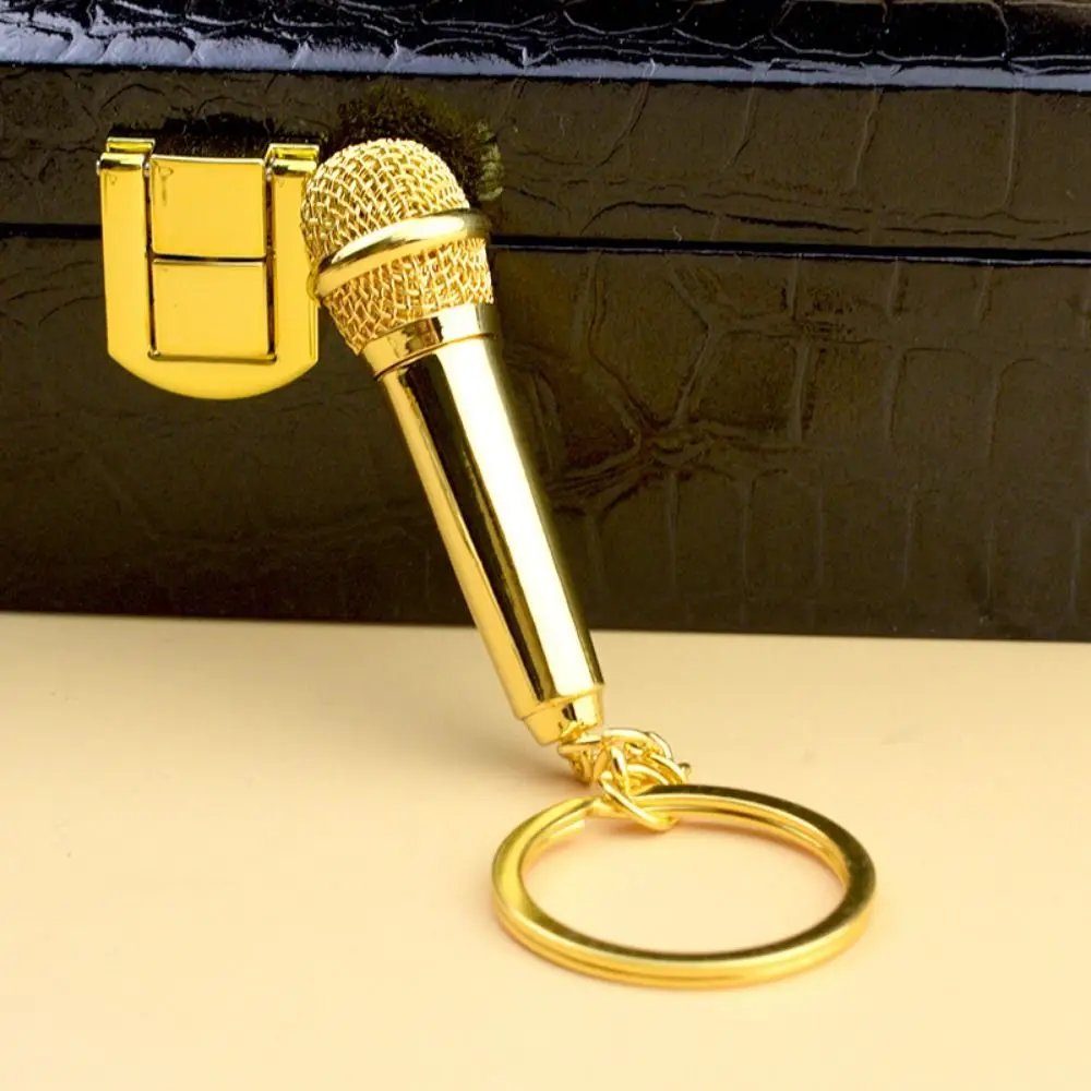 Fashion Microphone Key Ring Creative Personalized Car Key Holder Cute Design Hip-hop Pendent Key Chain Music Gifts Key Chain