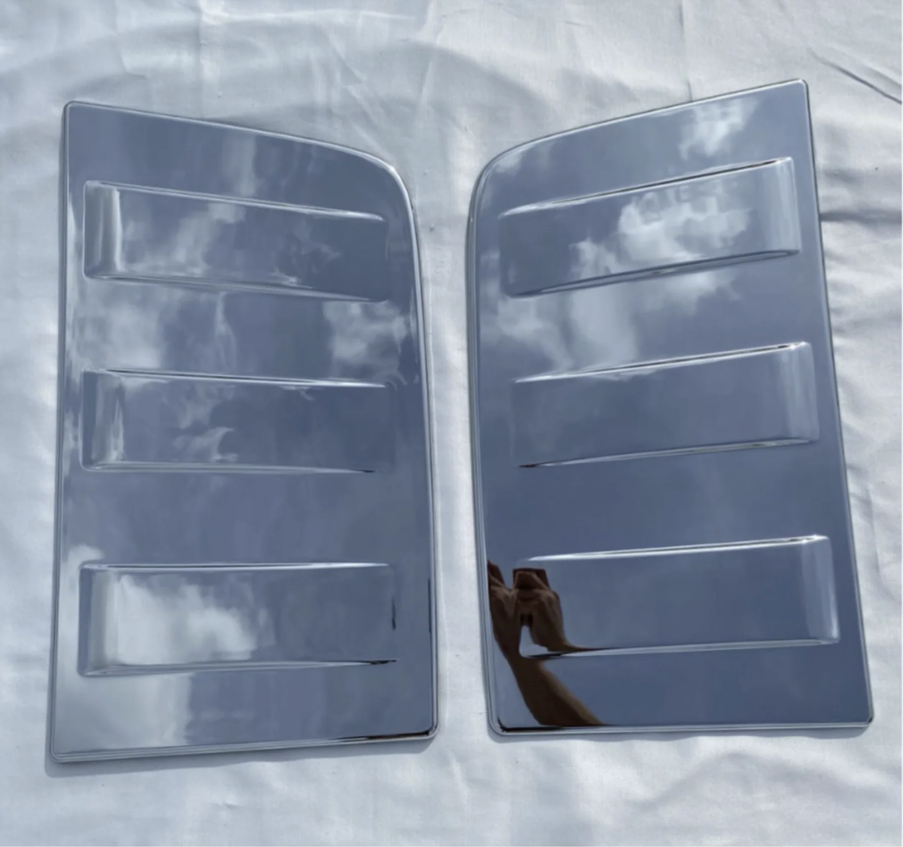 HIGH QUALITY ELECTROPLATING CHROME FOR BEDROOM DECORATIVE PANEL NISSAN UD CD4 QUON TRUCK BODY PARTS