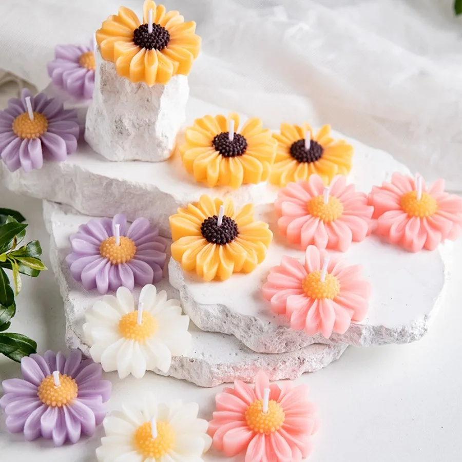 1 Stück/5 Stück Niedliche Gänseblümchen-Kamillen-Duftkerze Sojawachs Aromatherapie-Kerze Heim Schlafzimmer Tischdekoration Hochzeit Geburtstagsgeschenk