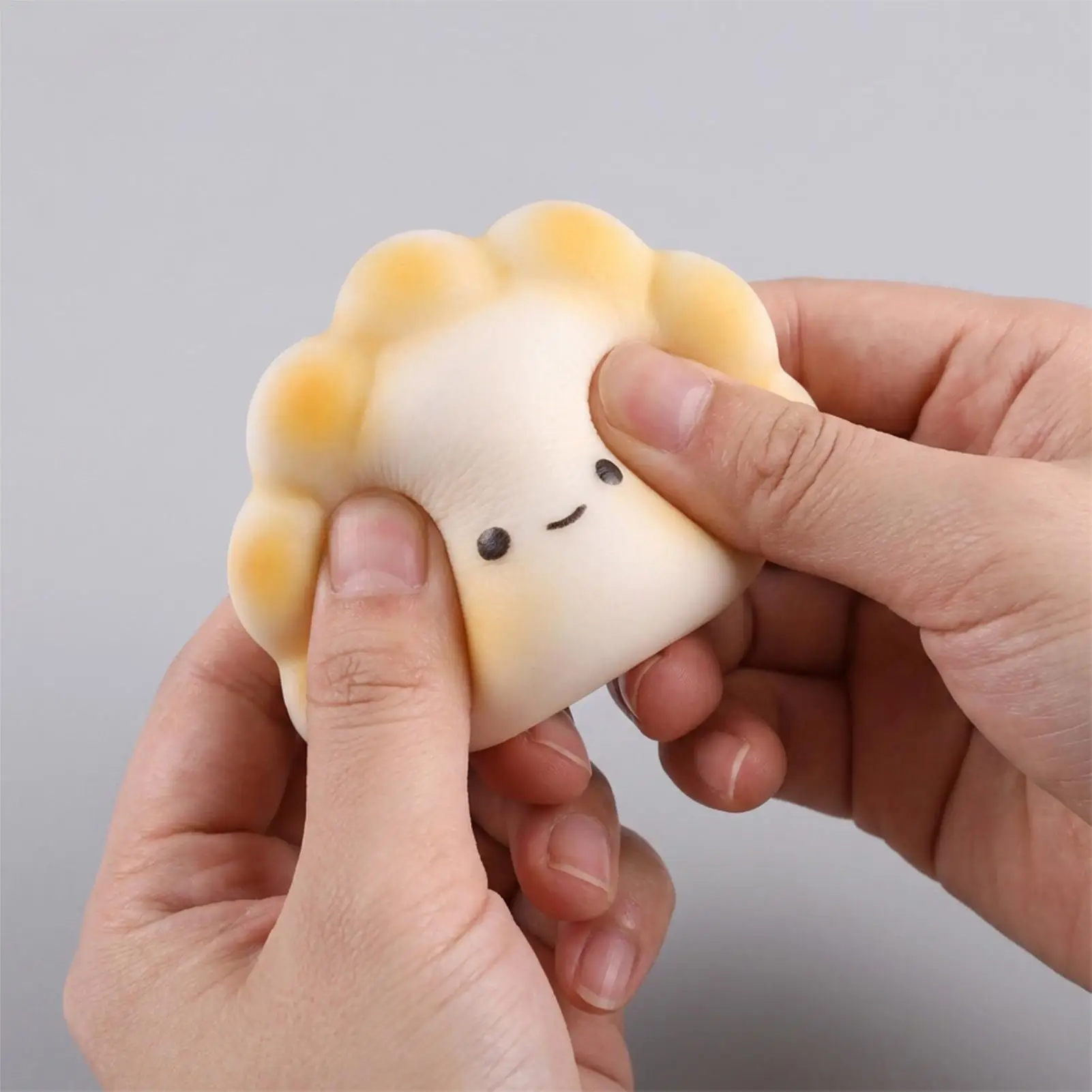 子供用スクイーズおもちゃ-4個入り-弾力性のある超ソフトなインタラクティブ餃子型感覚玩具-いたずら用ピンチおもちゃ-子供-男の子-女の子-ティーン向け
