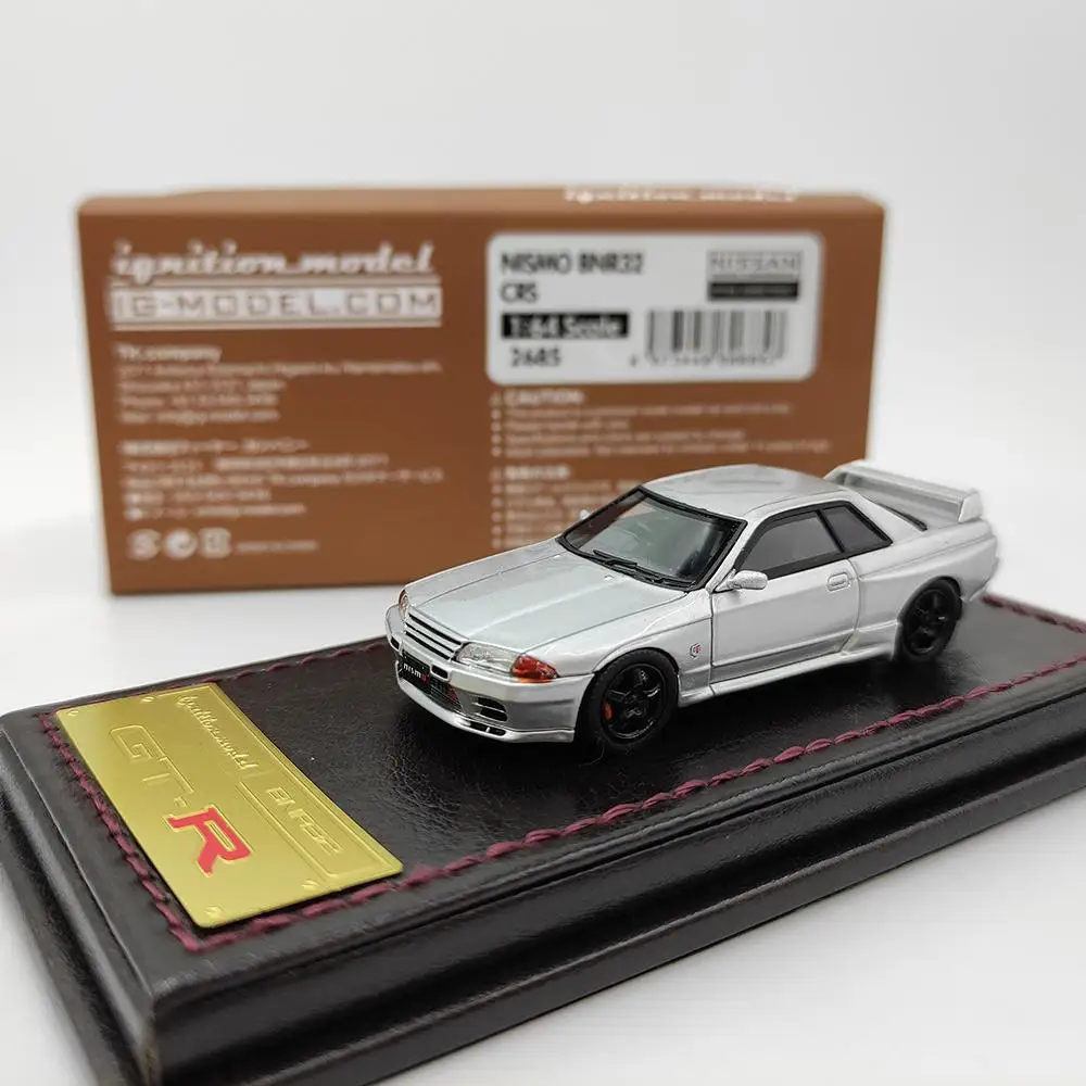 

1/64 Scale Nissan GTR Nissan GTR 2685 Resin Car Model Collectible Toy Gift Souvenir Display Ornament