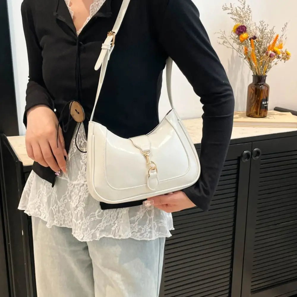

Elegant Patent Leather Shoulder Bag Large Capacity Belt Buckle Women's Armpit Bag Smooth Solid Color Retro Clutch Handbag Travel