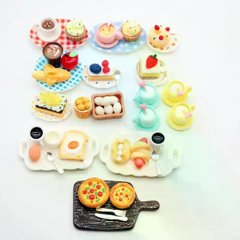 Poppenhuis Miniatuur Taart Dessert Brood Voedsel Set Model Rekwisieten Micro Landschap Decoratie Ornamenten Kinderen Fantasiespel Speelgoed Geschenken