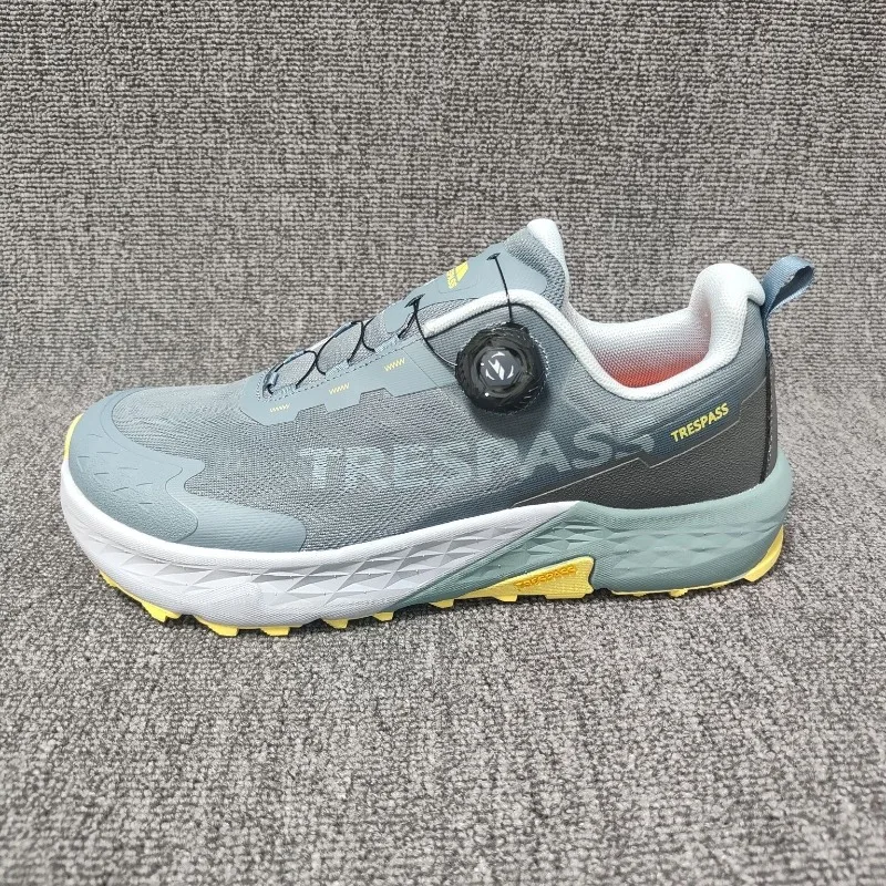 

2026 Best Selling Hiking Shoe For Mans Non-Slip Mens Shoes Mountain Top Quality Climbing Men Shoes Wearable Outdoor Mens Shoes