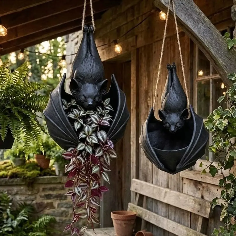 Bat Shaped Bat Hanging Planter Gothic Style Plastic Hanging Bat Plant Pot with Hanging Rope Bat Wing Flowerpot Halloween Decor