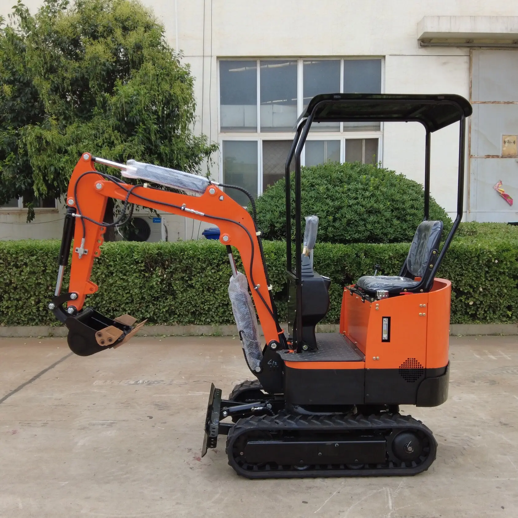 Chinese Mini Escavadeira TH12-1 Hydraulic Small Micro Bagger Digger 1T 1.2 Ton Mini Excavator