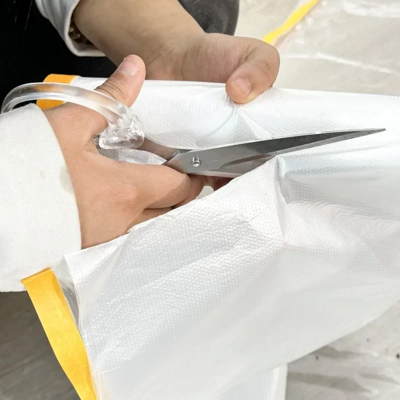 Disposable Cuttable Dust Film Self-adhesive Dustproof Film Automotive Paint Masking Tape for Furniture Dormitory Dust Protection