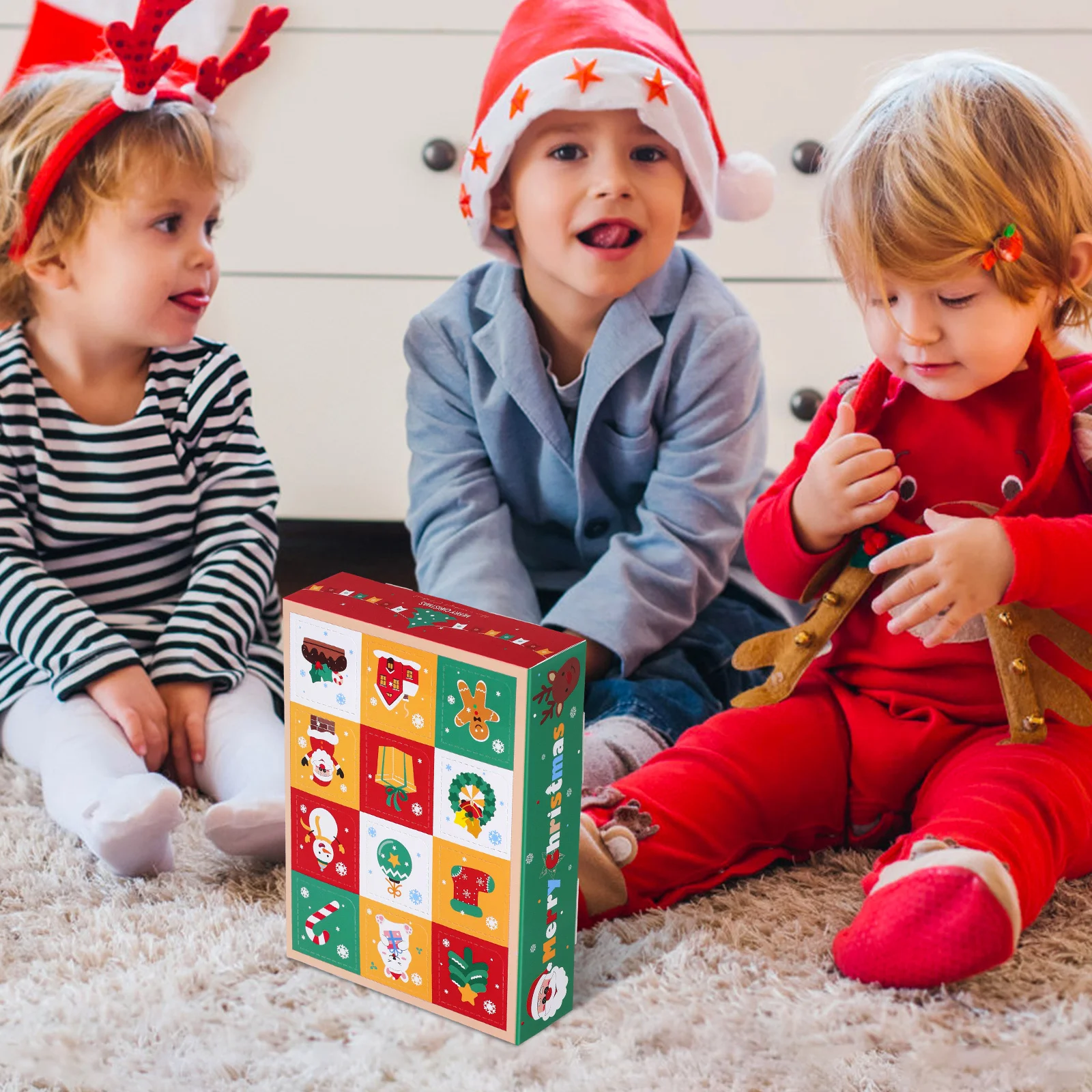 

5pcs 12-Compartment Christmas Gift Box Candy Chocolate Storage Party Favors Packaging Paper Treat Containers Holiday Present