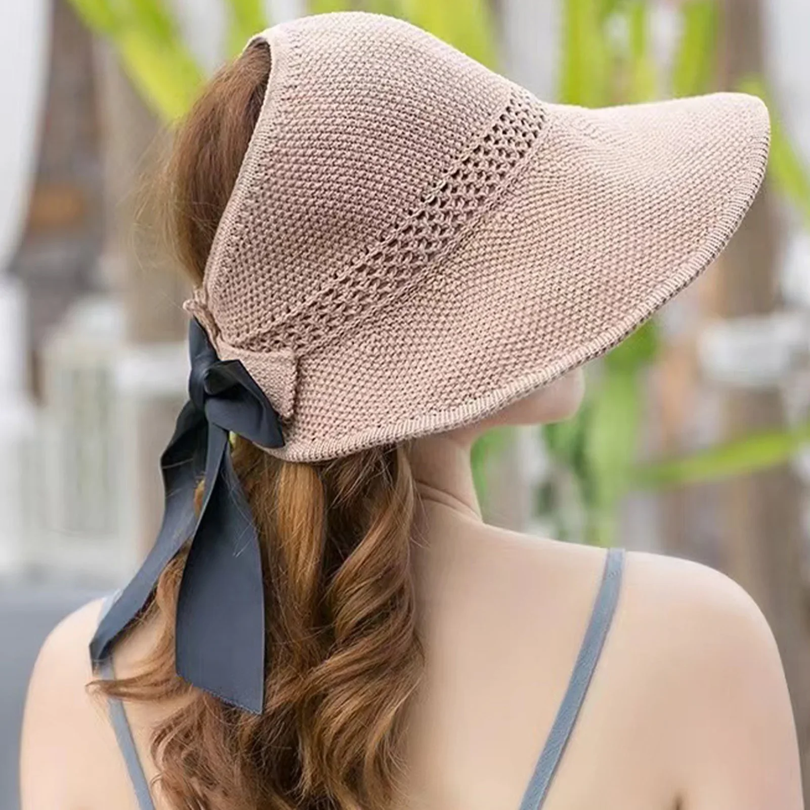 قبعة نسائية قابلة للطي بحافة واسعة من القش قابلة للتنفس على الطراز الفرنسي مع عقدة على شكل فيونكة للتصوير الفوتوغرافي للسفر في الهواء الطلق