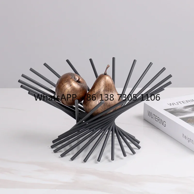 

Modern metal lines divergent fruit plate radial fruit pot villa hotel living room decoration tray ornament