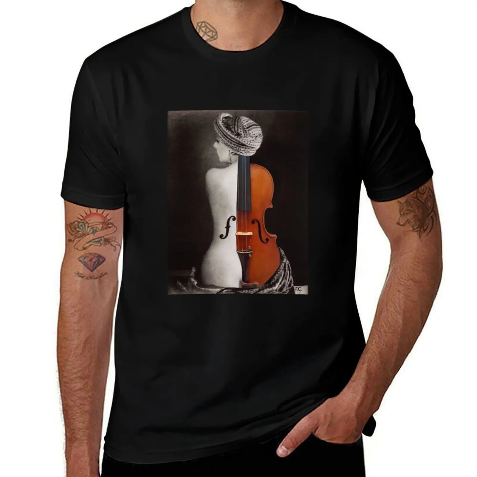 Le violon d'ingres - revisited T-Shirt Vintage Print Crew Neck Tee T-Shirt