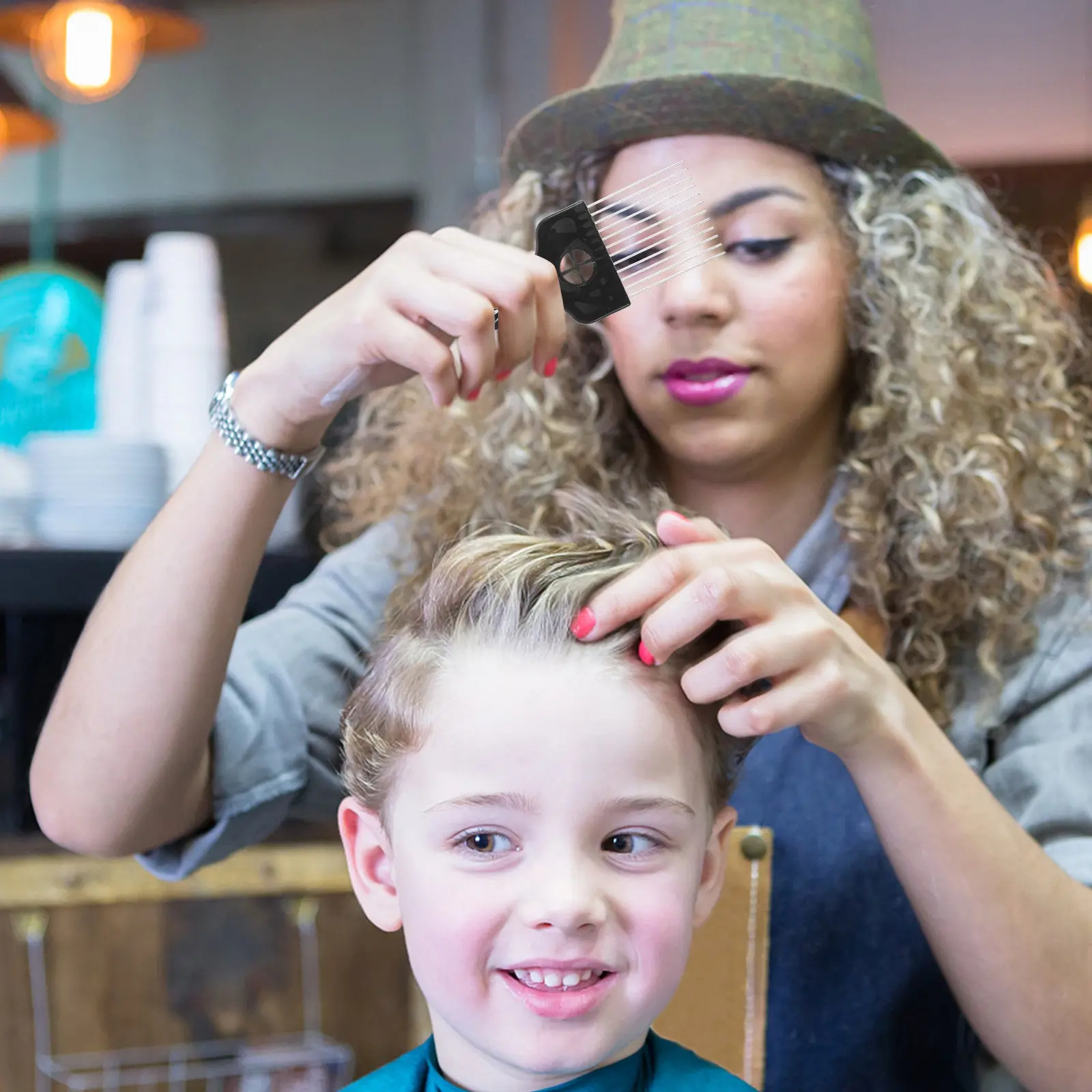 

Набор из 3 металлических расчесок: двусторонняя расческа из нержавеющей стали с широкими зубьями для распутывания волос, расческа для афро-волос и бороды, стартовый набор для укладки и косметологии