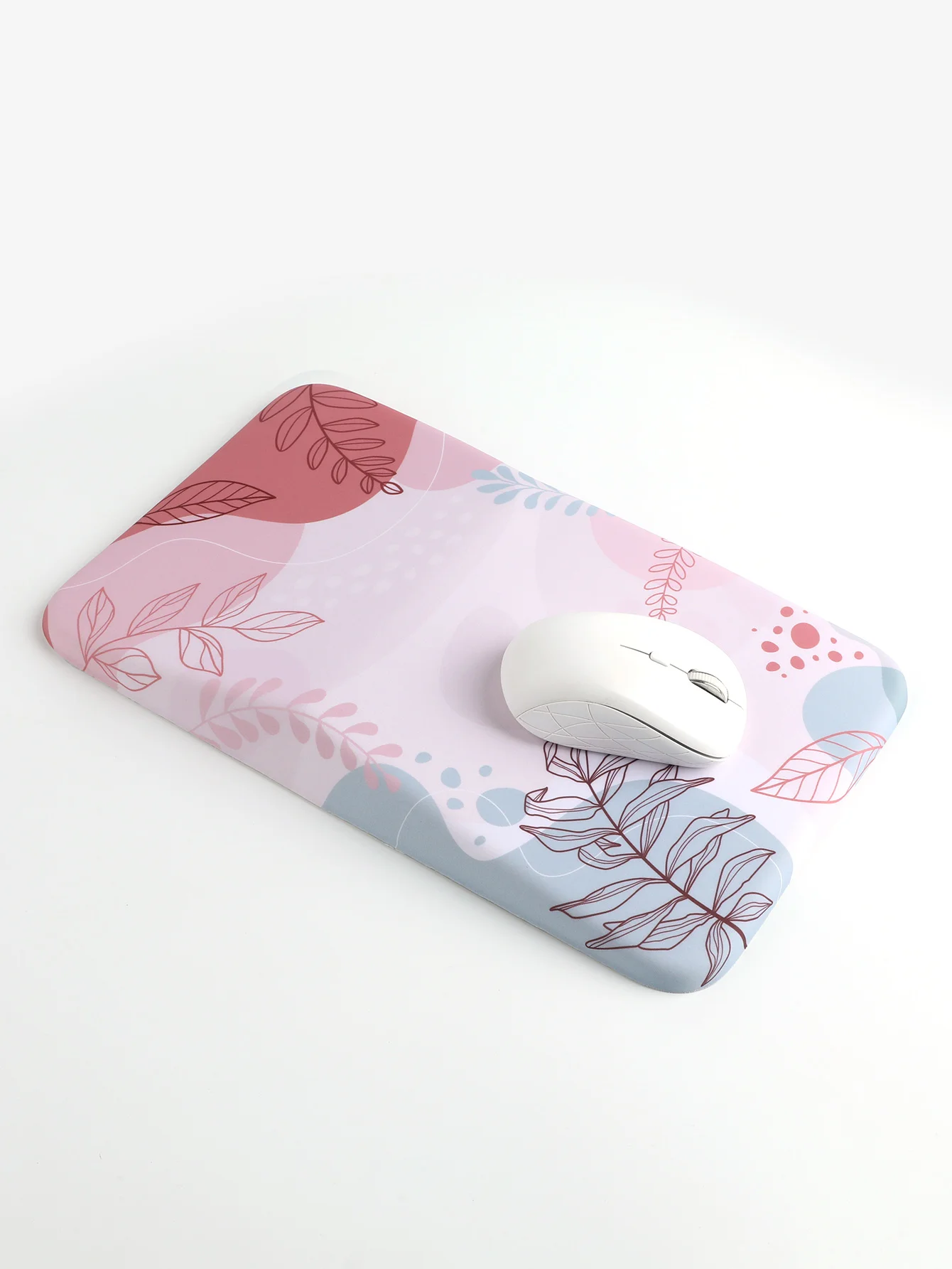 

Коврик для мыши с розовым Лесом-эргономичный дизайн, эффективное облегчение боли в запястье, мягкий и удобный, подходит для офисного использования