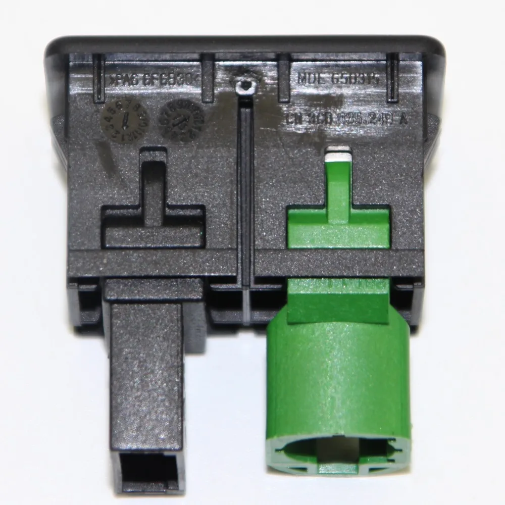 1 قطعة USB و AUX بيانات الصوت مزدوج التبديل المقبس ل RCD510 RNS310 VW جولف MK6 جيتا MK5 3CD 035 249 A 3CD 035 249A