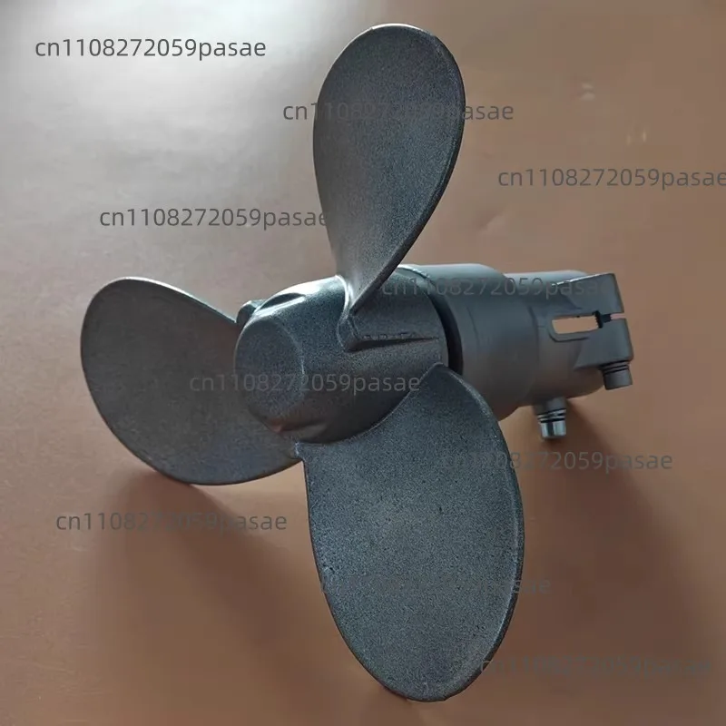 Simple propeller lawn mower changed to outboard machine Marine propeller outboard nose