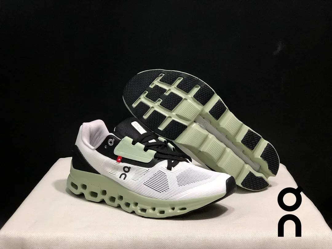 2024 Neue Original Auf Cloudstratus Männer Frauen Integrierte Fitness Training Laufschuhe Atmungsaktive Dämpfung Turnschuhe EUR 36-45