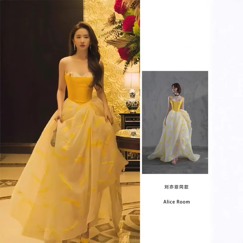 الراقية الخفيفة الفاخرة حمالة المتخصصة نخب ثوب الزفاف ثوب الزفاف