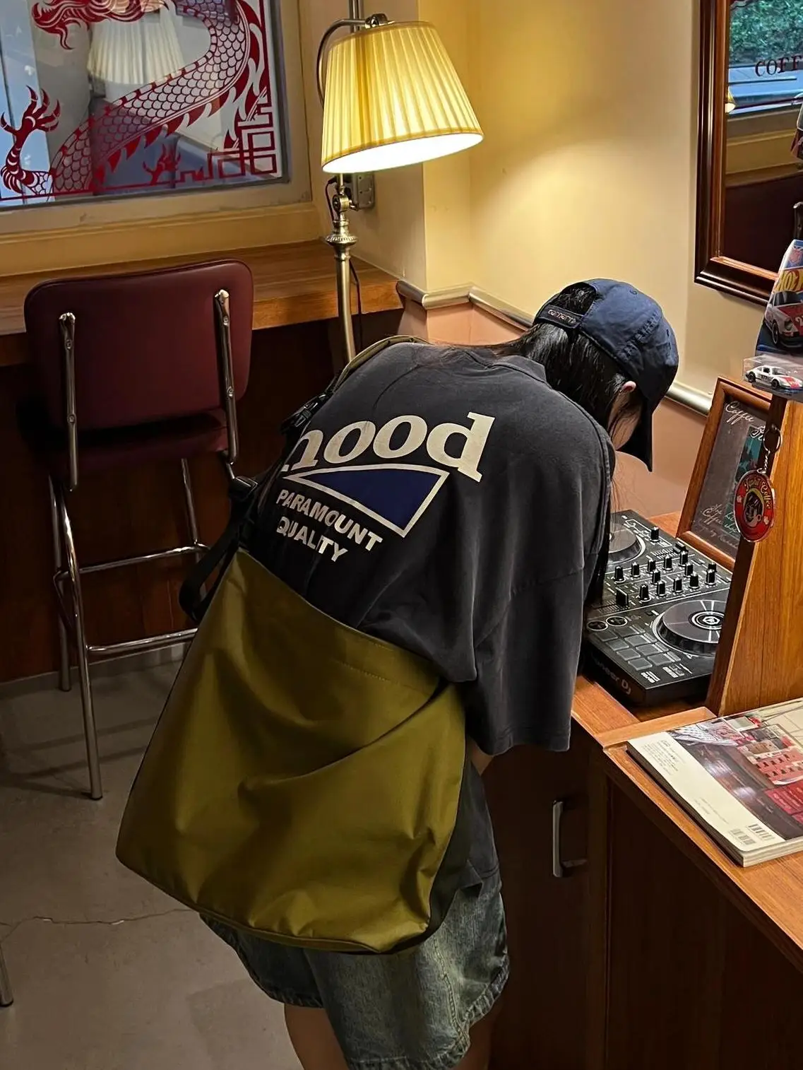 Retro bawełniana koszulka z krótkim rękawem, luźny krój, podstawowa, z nadrukiem liter, na co dzień, na lato, do dojazdów do pracy, modna.